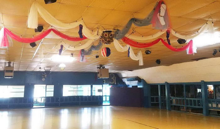 Ramona Ballroom/Dance Pavilion at Sister Lakes - 2008 Photo (newer photo)
